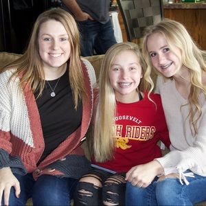 Meet your Posher, Allison